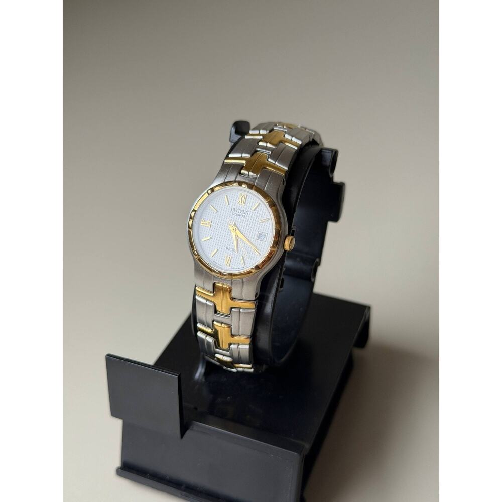 Citizen Women’s Y2K Quartz Watch White Dial Date Two Tone Gold Silver Retro 8" - Picture 5 of 15